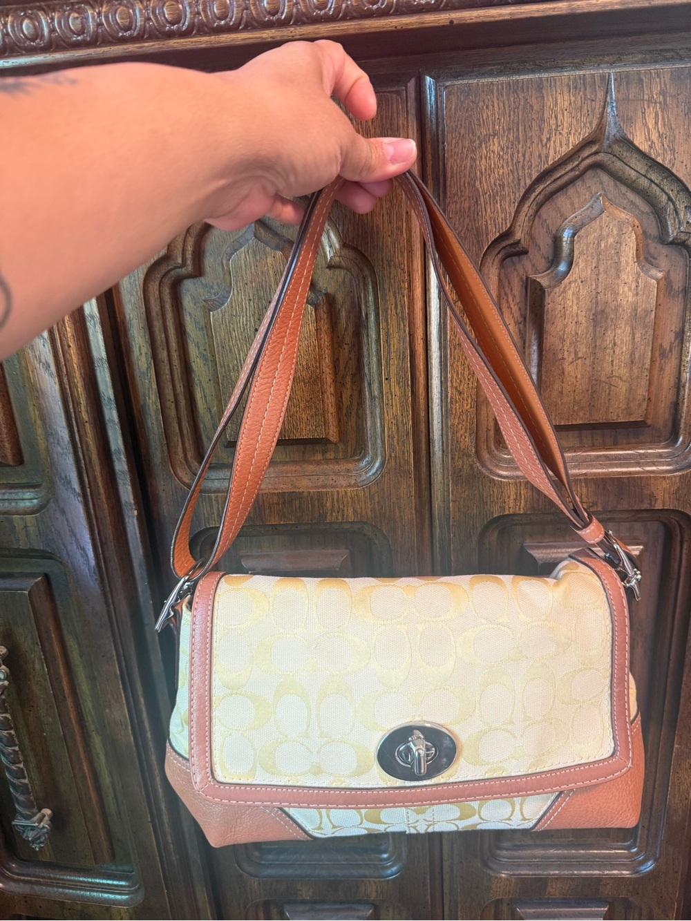 Authentic Coach Cream and Saddle Brown Shoulder Bag